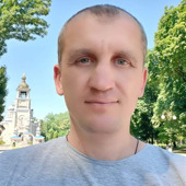 Майстер збору-розбірки меблів у місті Гадячі Юрій Кривошей