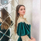 Кароліна Запорожану косметолог