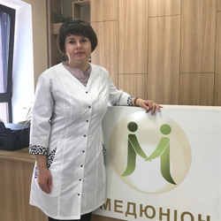 Лікарі