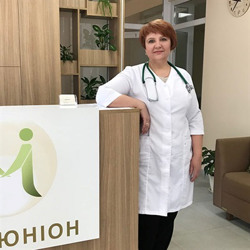Лікарі