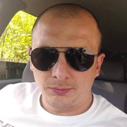 Кур’єр на авто