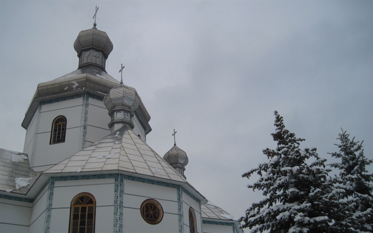Тест. Чи знаєте ви, як називаються храми у Калуші?