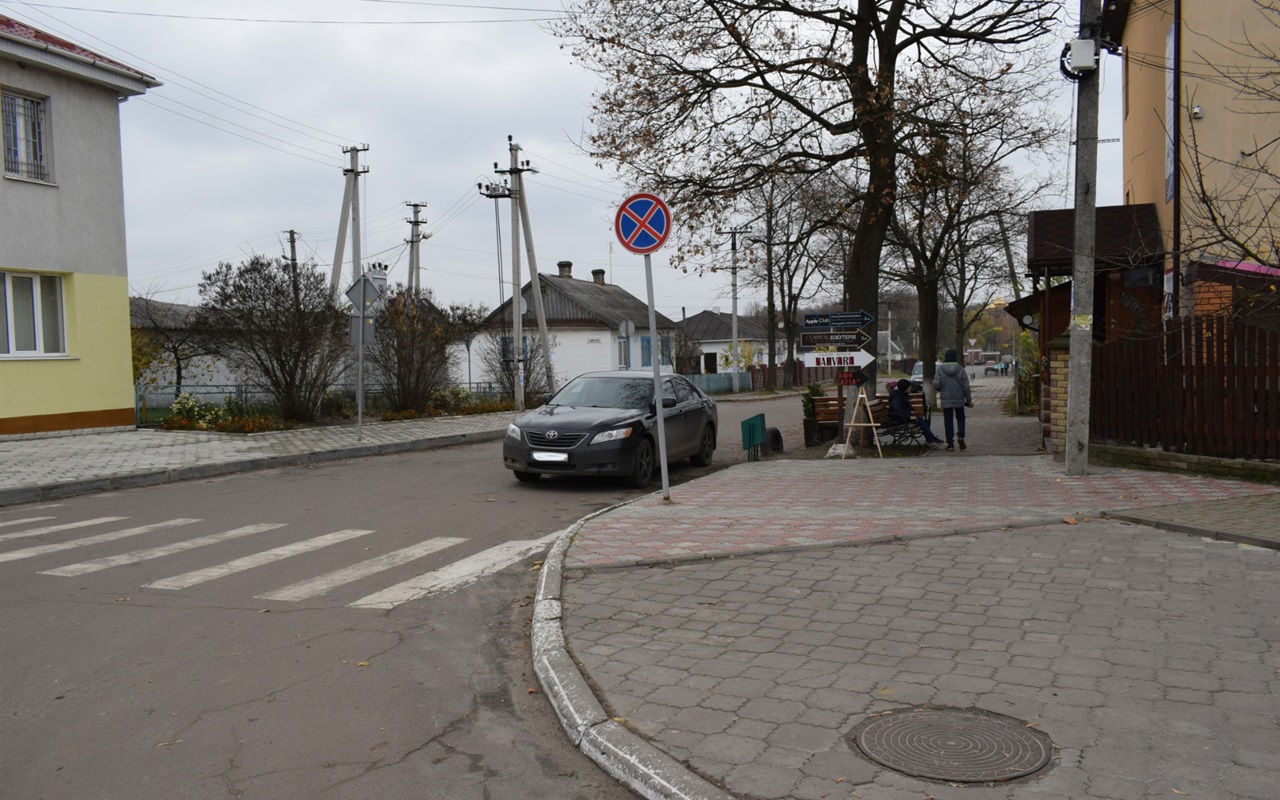 Тест Чи правильно ви їздите і паркуєтесь у Володимирці?