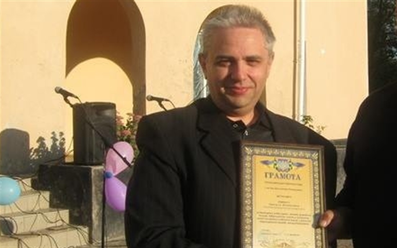 Игра: угадай имена попаснянских руководителей по фото
