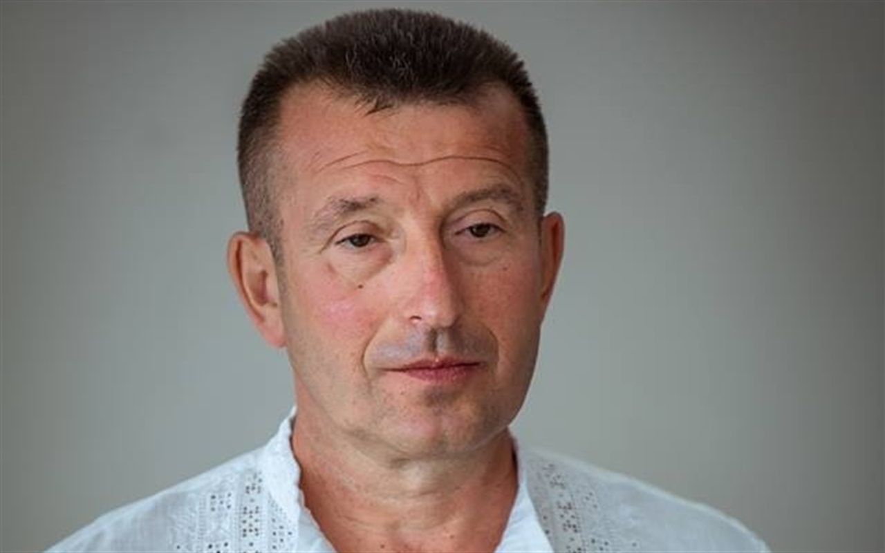 Игра: угадай имена попаснянских руководителей по фото