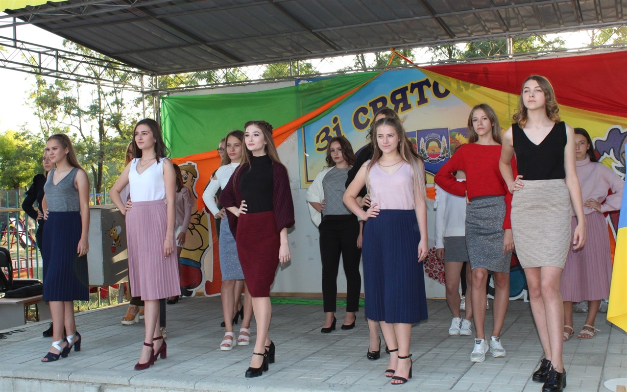 Вгадай подію у Сватовому за фотографією