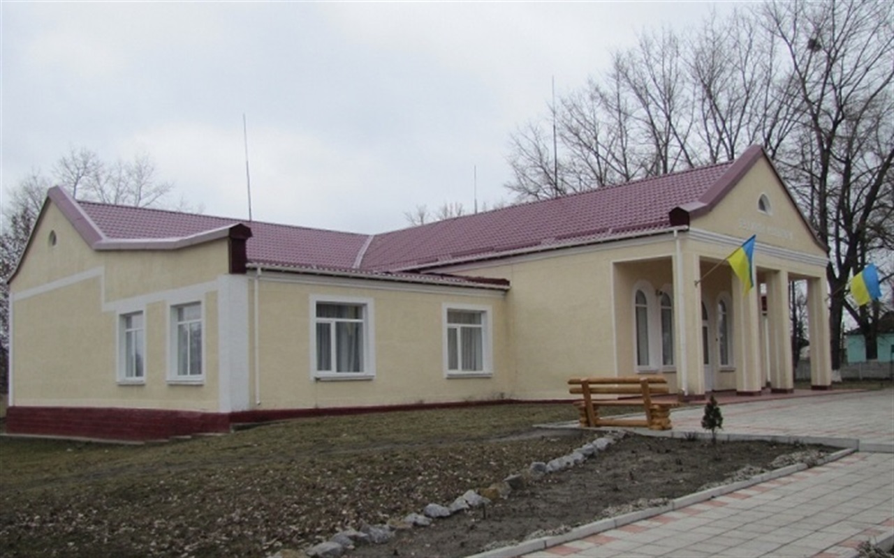 Упізнай населений пункт за фото будинку культури