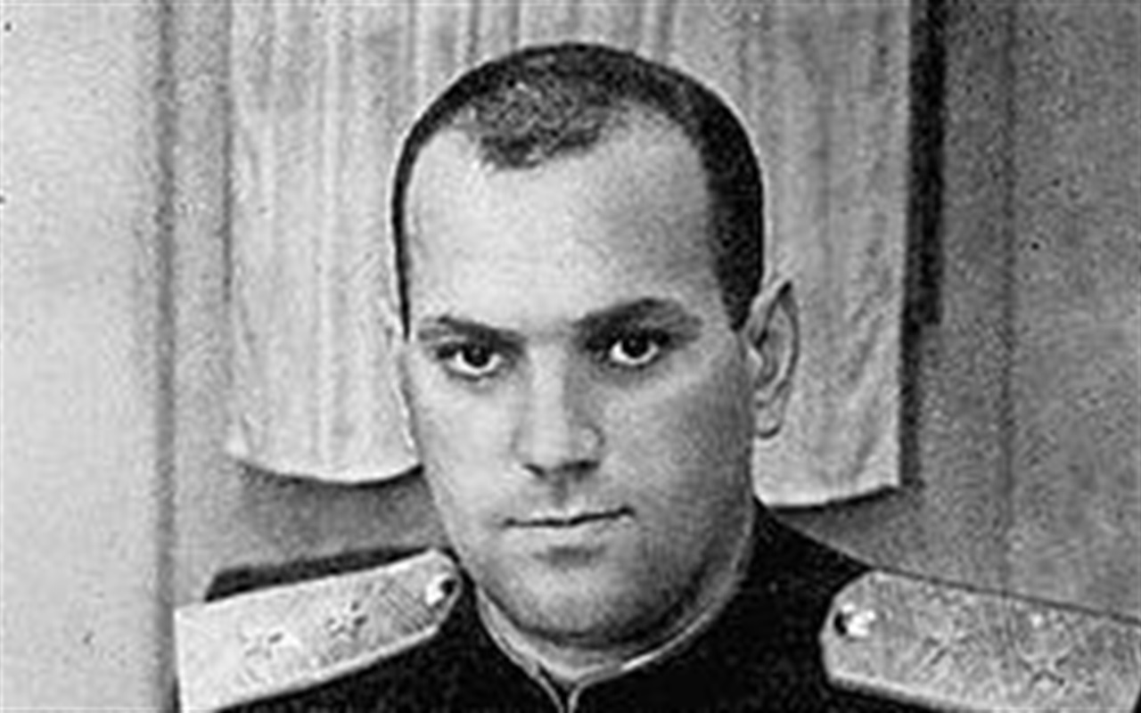 Перевір, чи знаєш ти обличчя відомих сірогозців та людей, пов’язаних з Сірогозьким краєм