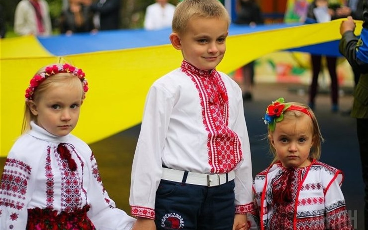 Перевір наскільки добре ти знаєш вишиванку та її особливості