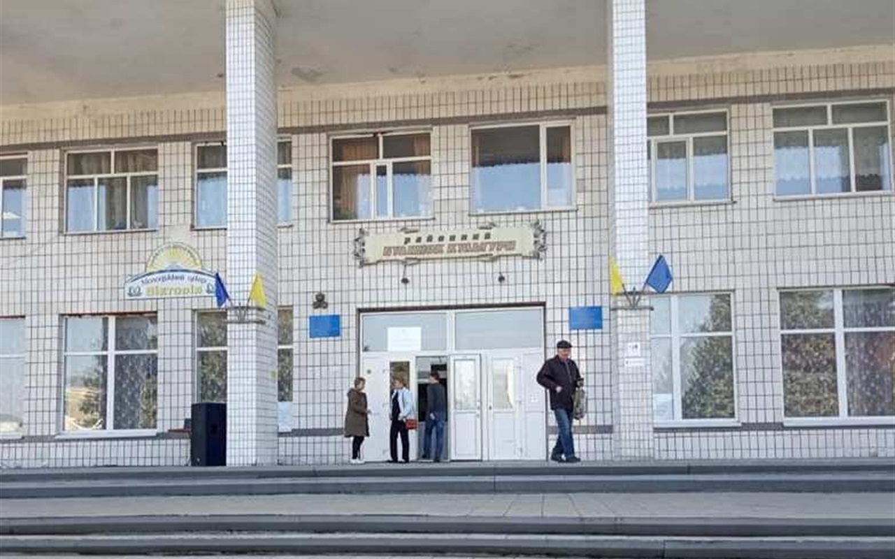 Пройди тест та перевір, чи зможеш ти відрізнити правду від міфів про Мар'їнку та Курахове