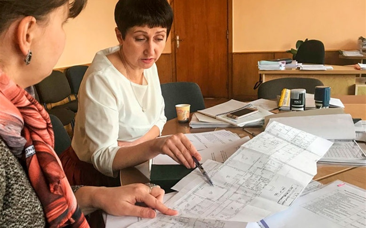 Впізнай сім облич представників влади Конотопа