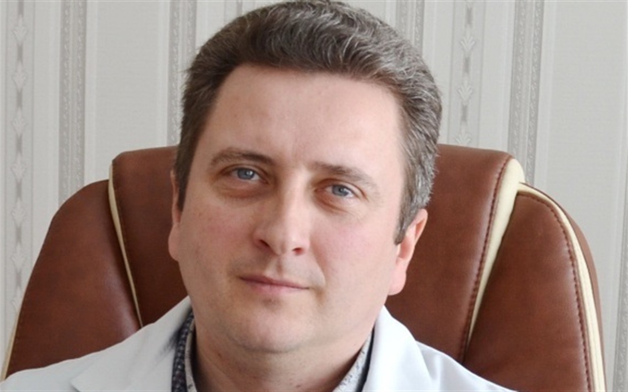 Знай владу в обличчя