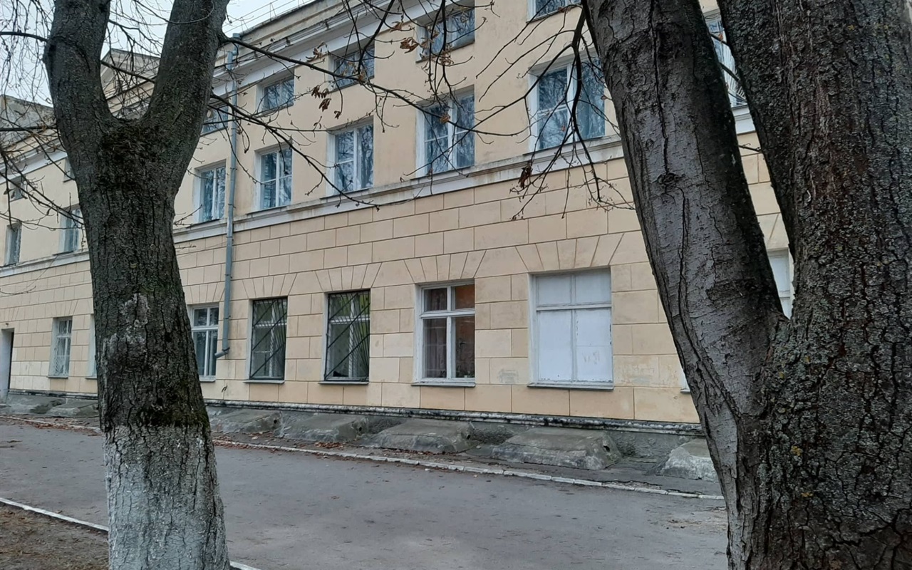 Тест-гра: вгадай будинок «зі спини»