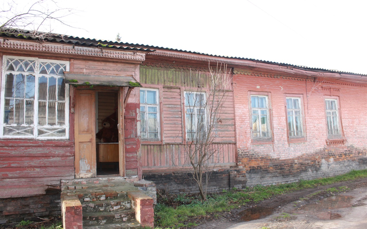 Тест-гра: вгадайте ніжинські будівлі «зі спини»