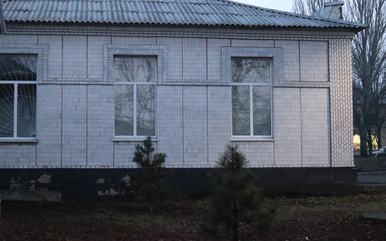 Вгадай волноваські будівлі з іншої сторони