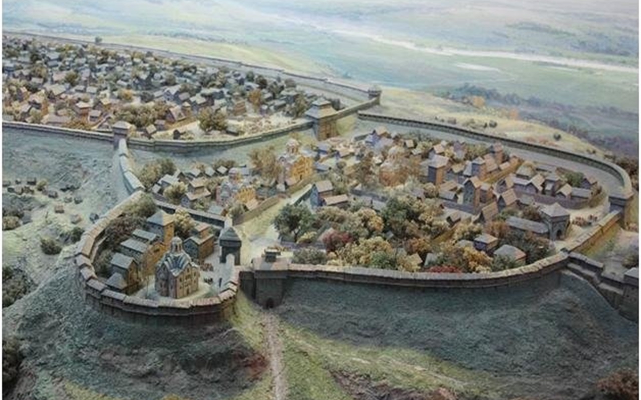 12 історичних фактів, 6 з яких — неправда