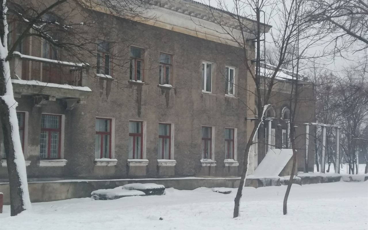 Торецк зимой. Угадай городские строения по зимним фото