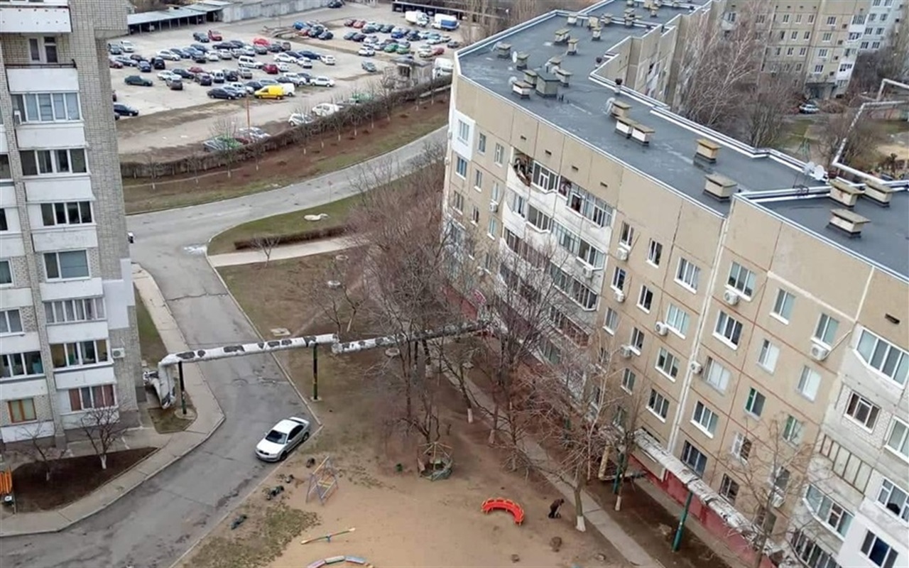 Тест: за виглядом з вікна впізнай будинок