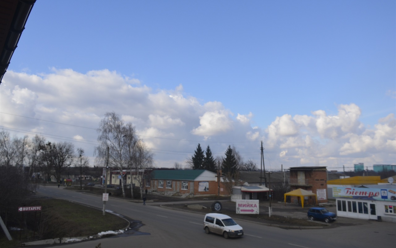Тест-гра: вгадай з вікна якого приміщення зроблене фото