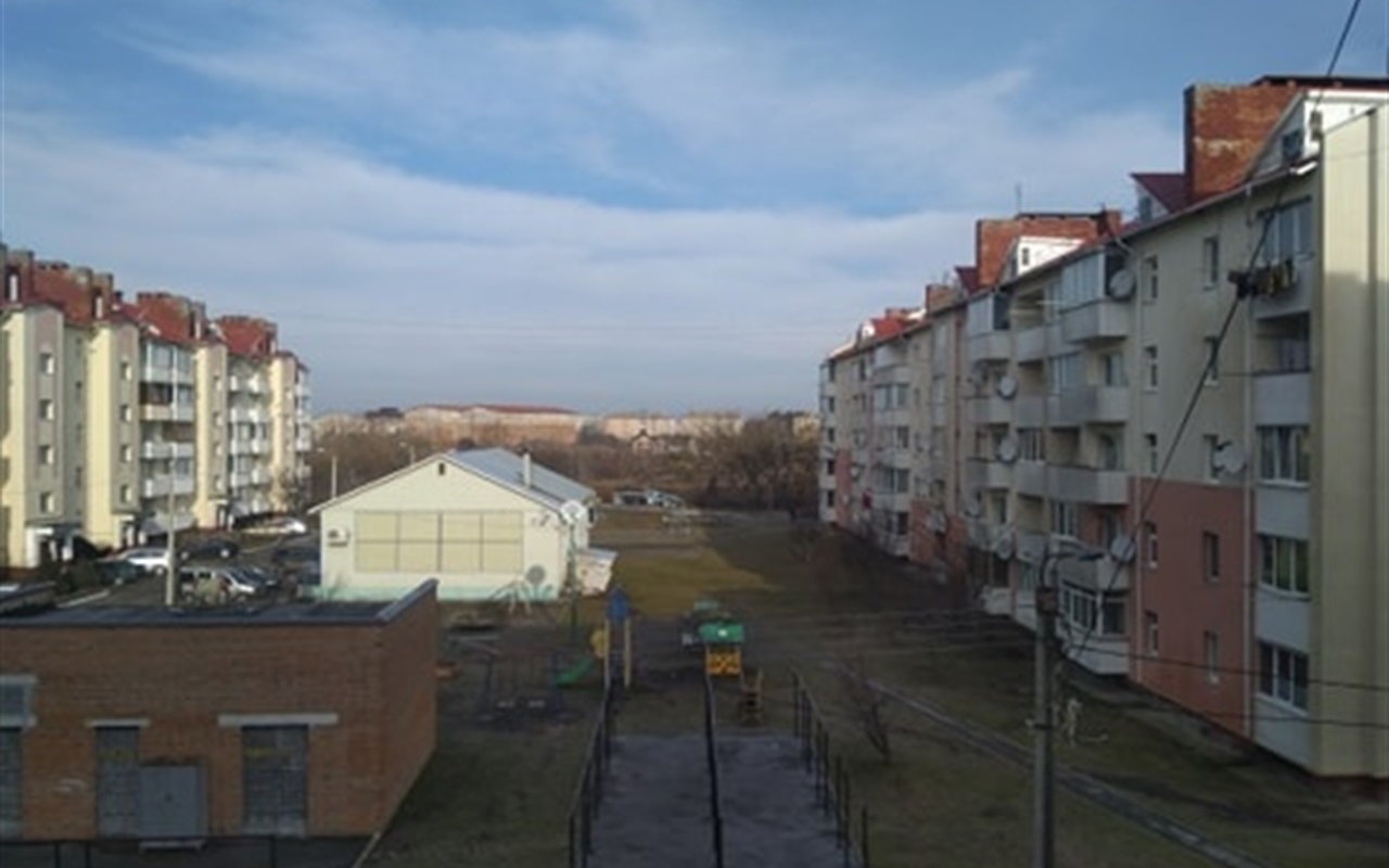 Старокостянтинівські пейзажі: вгадай район міста по краєвиду із вікна