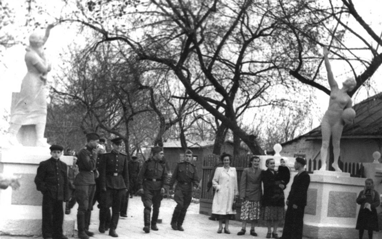 Мандруємо містом: впізнай Старокостянтинів за старими фото