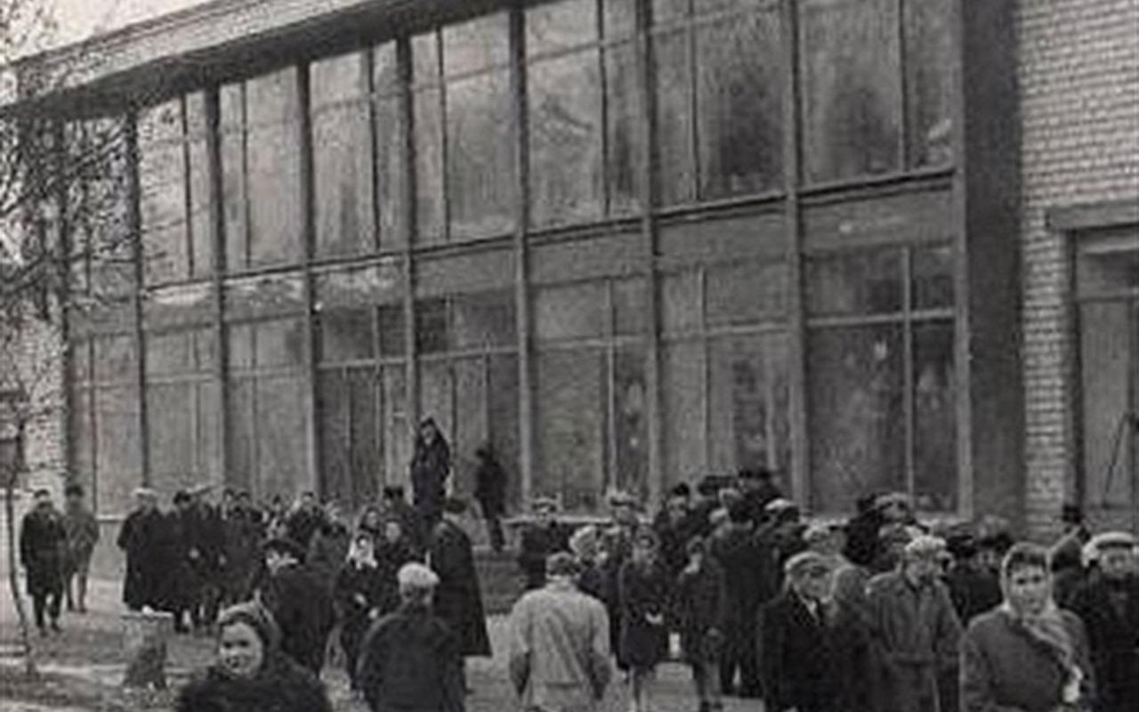 Тест: узнай место в Попасной по старым фото