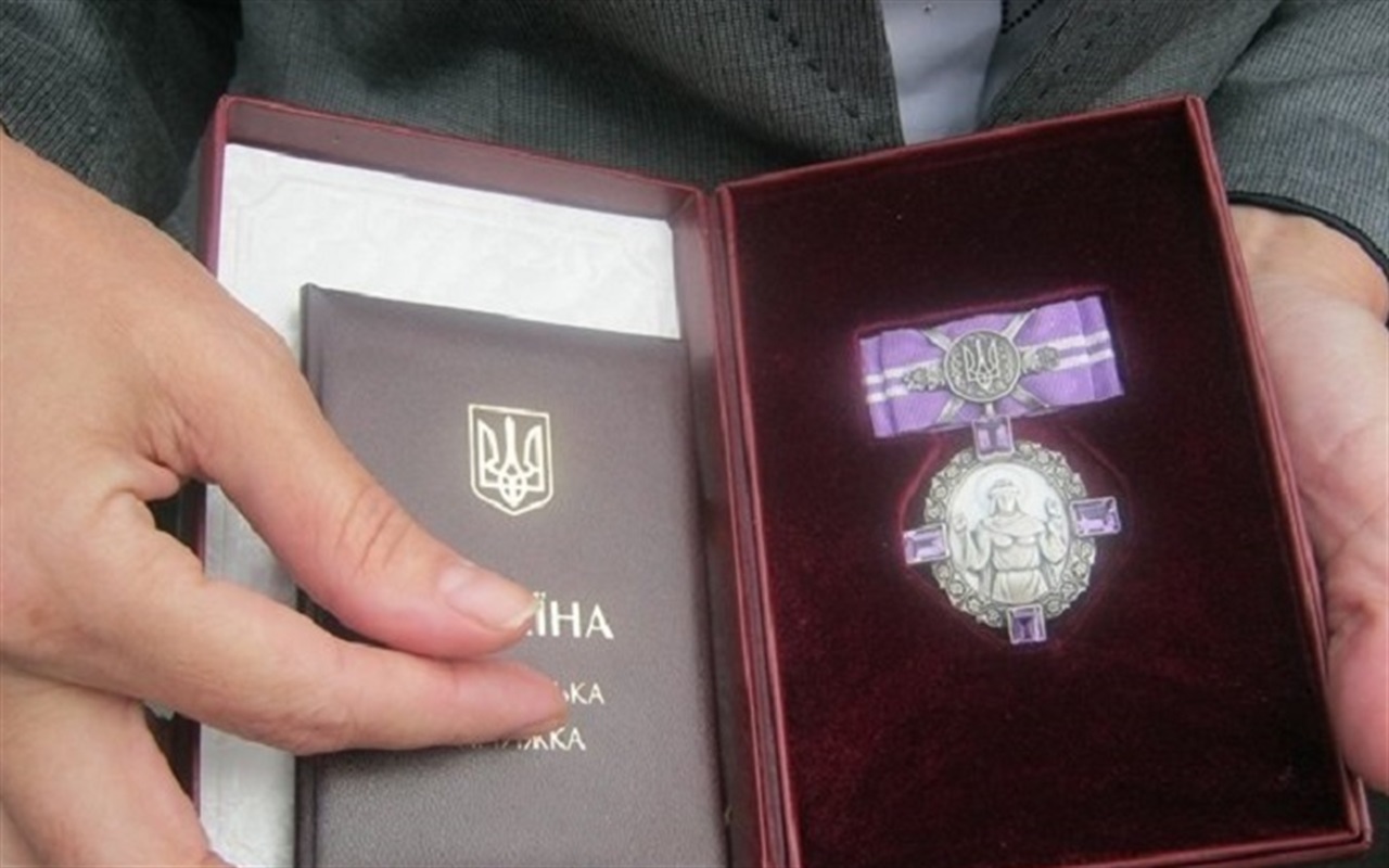 Депутати, старости та інші: тест для тих, хто цікавиться місцевою владою на Калинівщині
