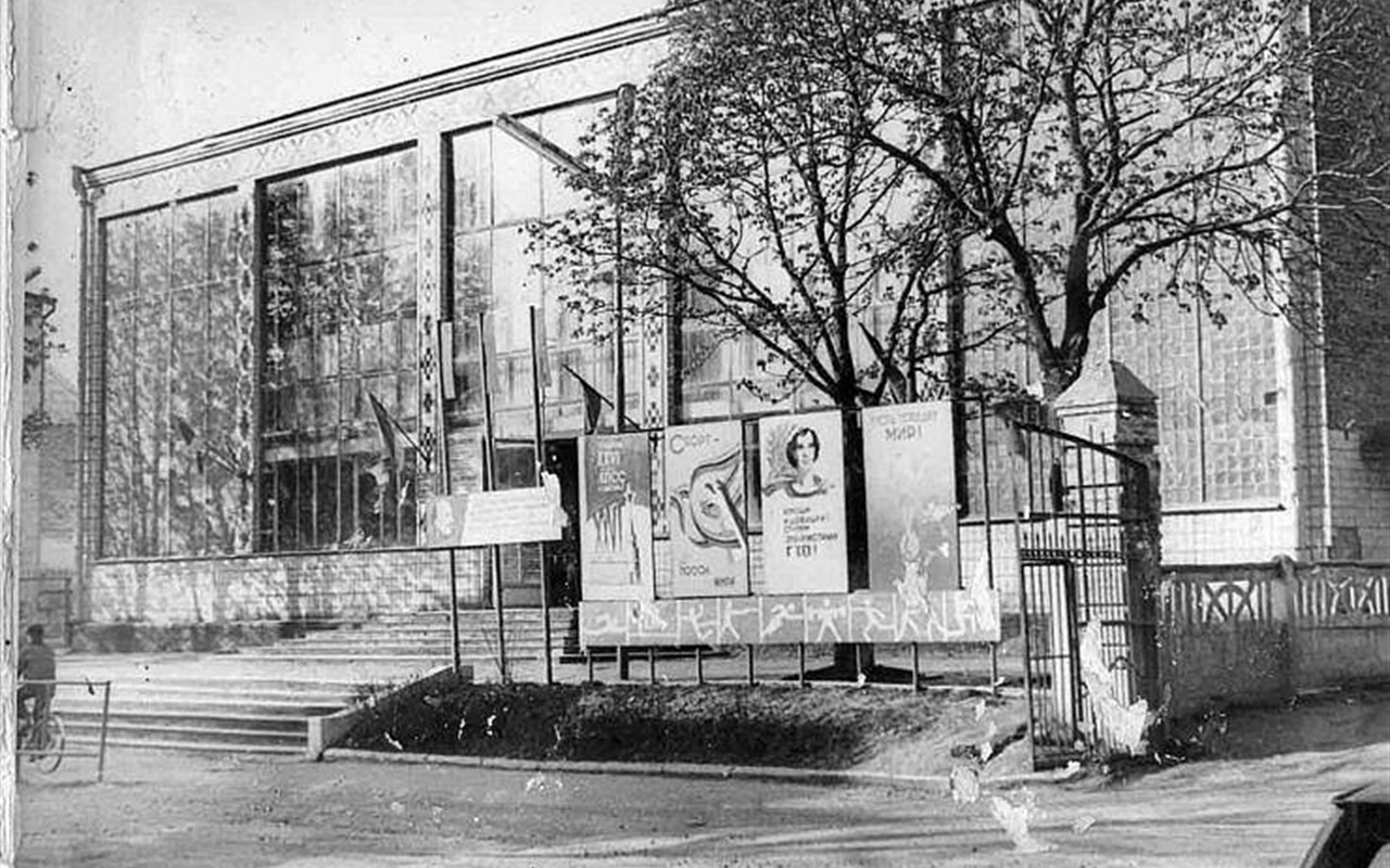 Гра з 12 запитань: Чи зможете впізнати Жмеринку за старими фото?