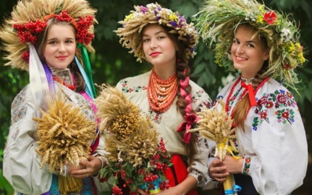 Тест: Перевір себе, які цікаві факти про вишивку ти знаєш?