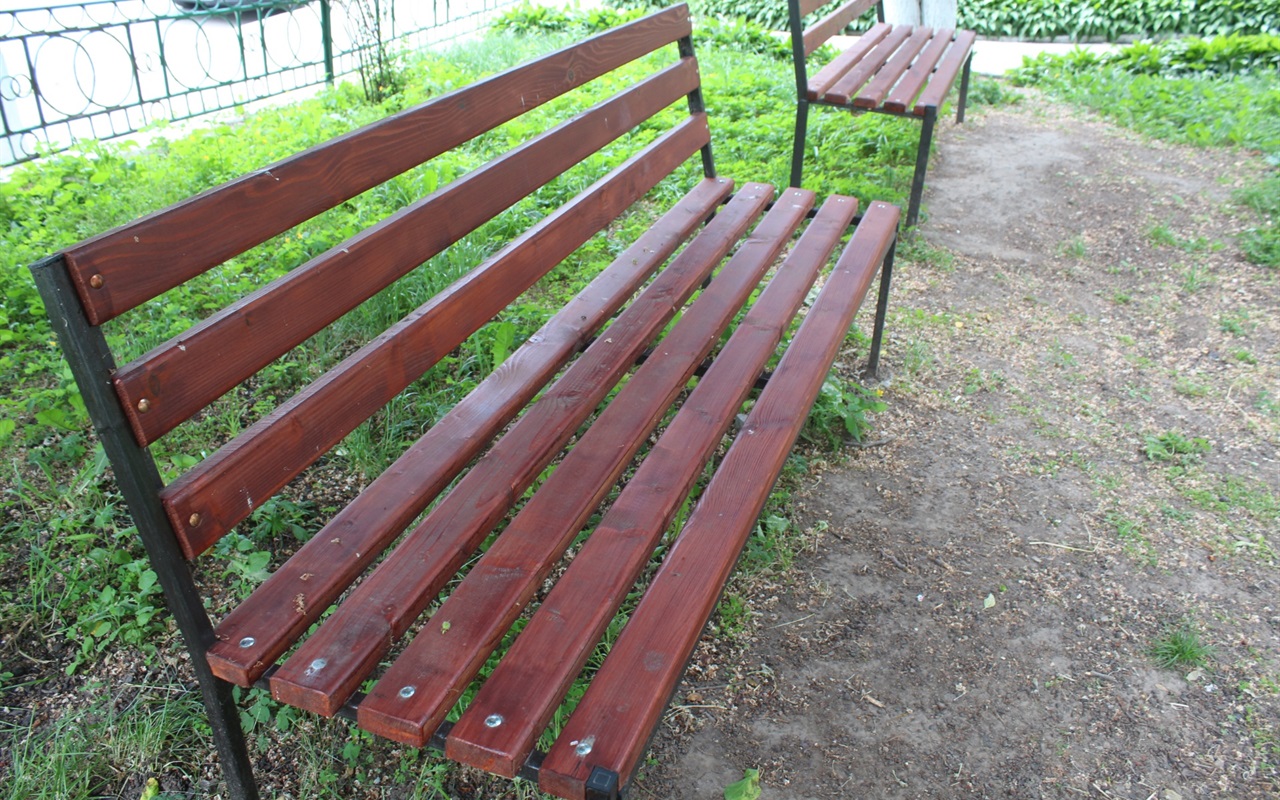 У тесті – десять городоцьких лавочок.