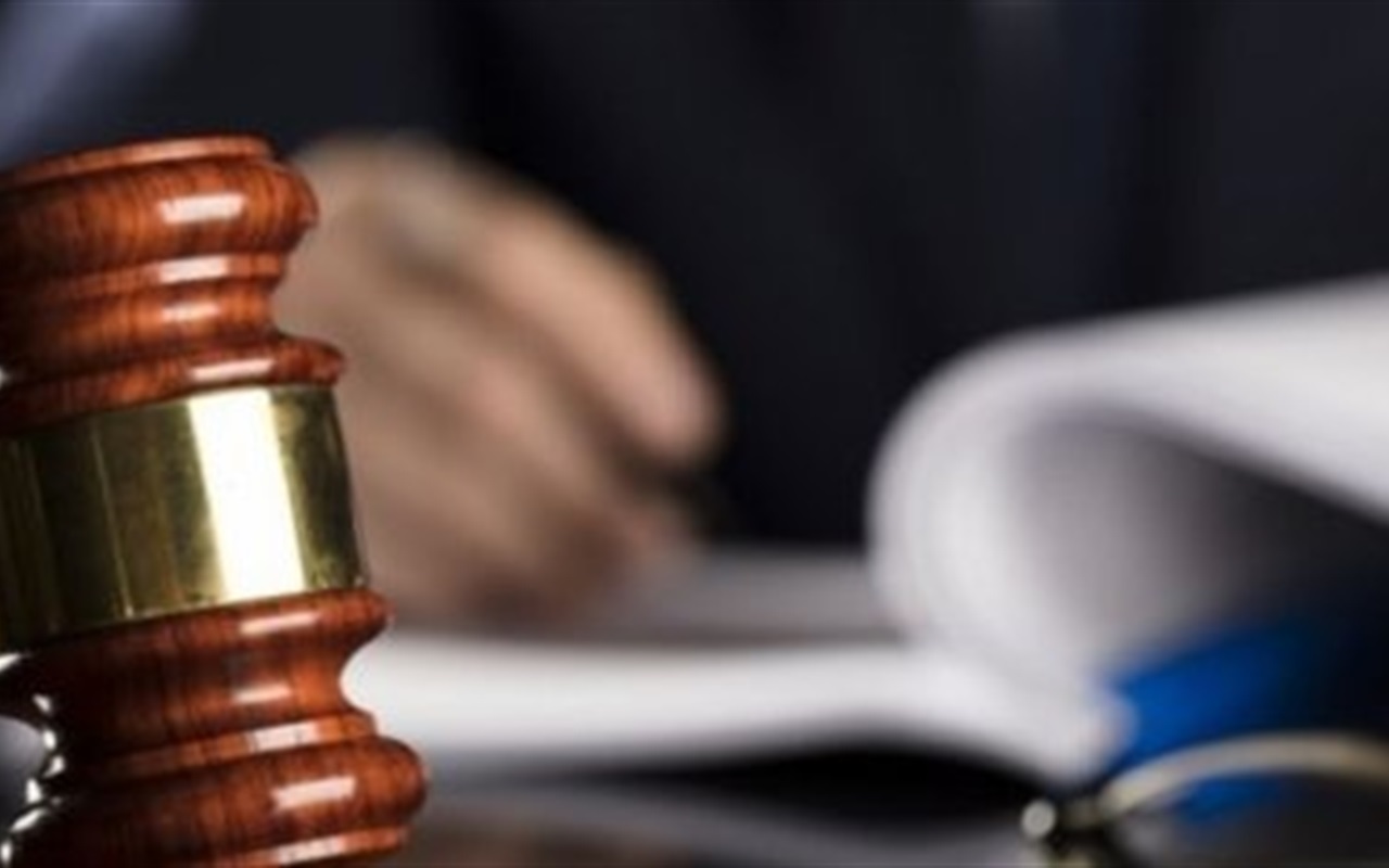Перевір свої знання Конституції України