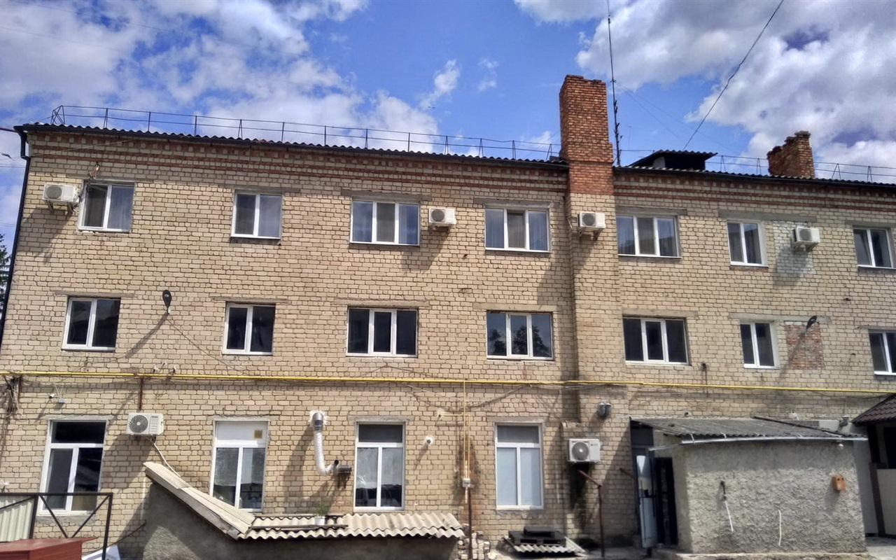 Впізнай будівлю ззаду