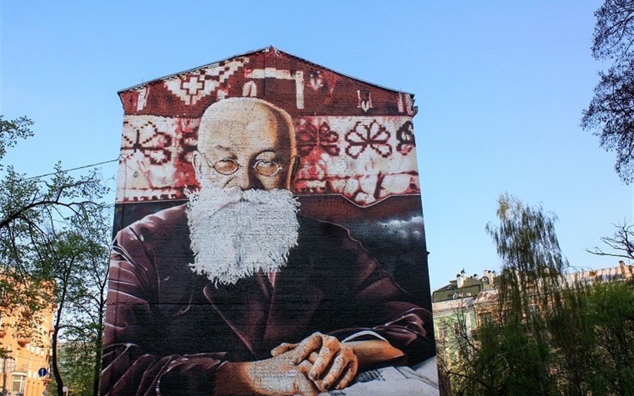 А тепер вишенька на торті – вікторина на знання історії України