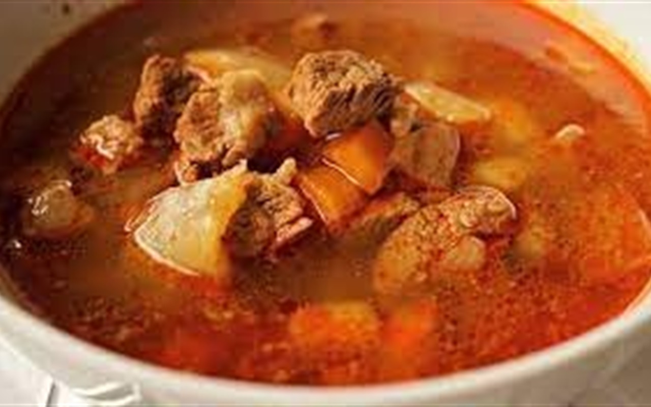 Чи знаєте ви українську кухню