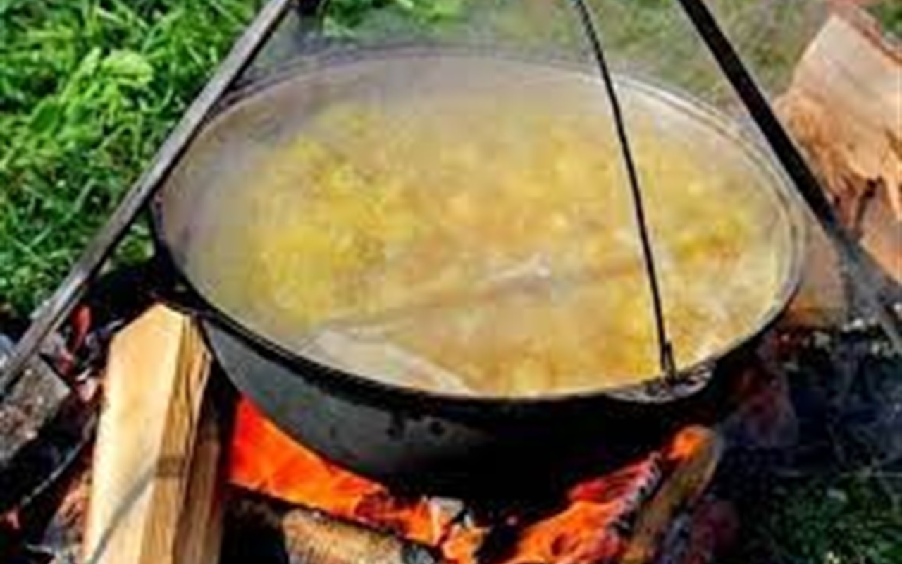 Чи знаєте ви українську кухню