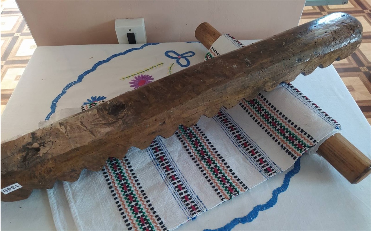 14 речей, якими користувалися наші бабусі, а ми вже не можемо зрозуміти, що це