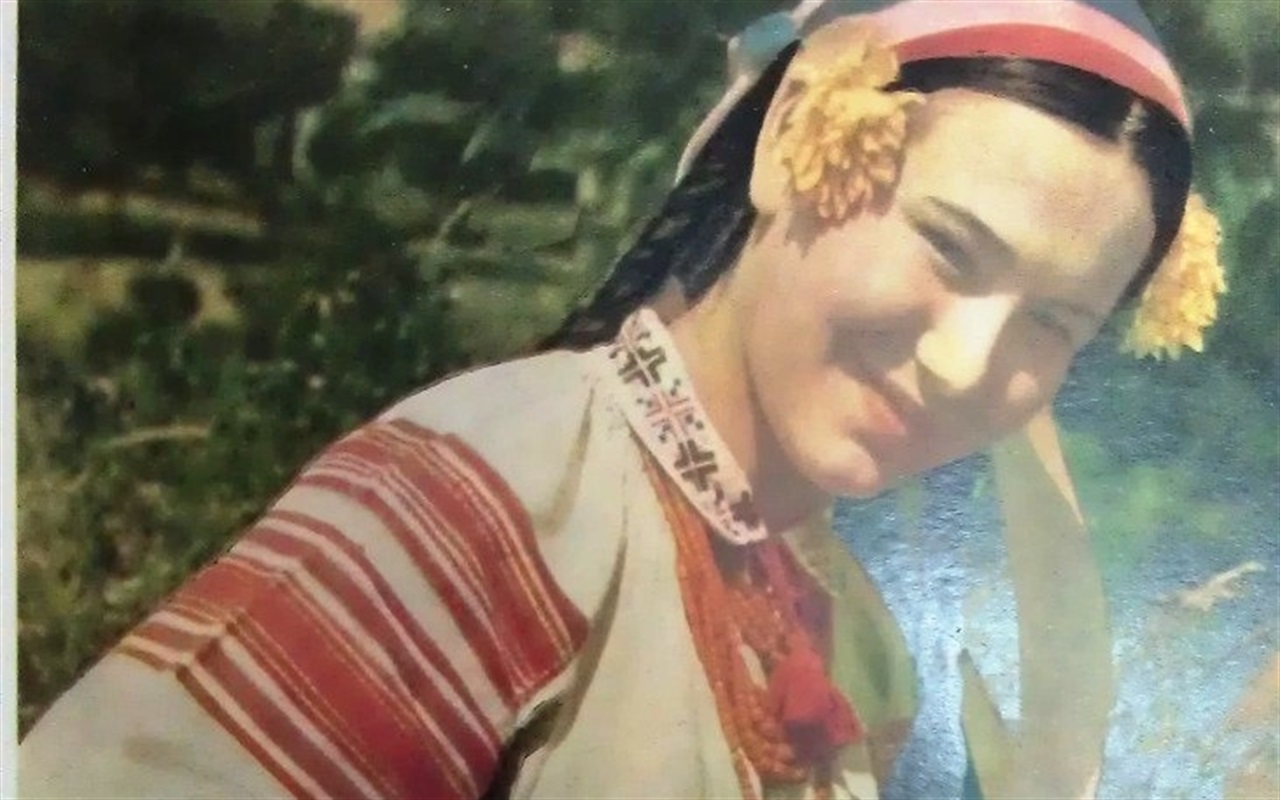Відгадайте з якого куточку України вишиванка?