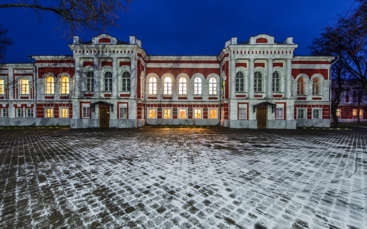 Перевірте, як добре ви знаєте історію Глухівського національного педігогічного університету імені Олександра Довженка!