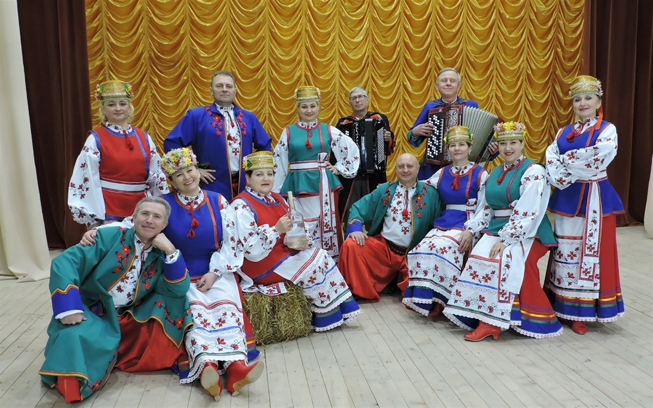 10 запитань про аматорів сцени