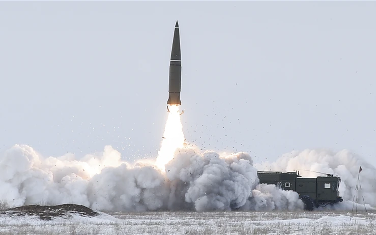 Все як завжди — одне питання і три варіанти відповідей