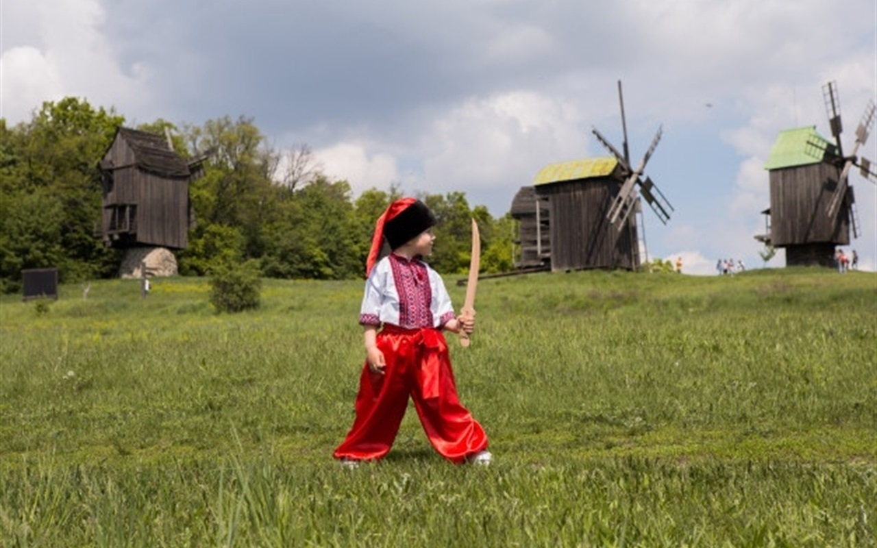 Наскільки Ви знаєте історію Дня Соборності України? Тест