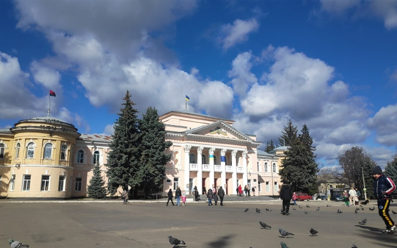 Хто очолював Первомайськ у різні роки?