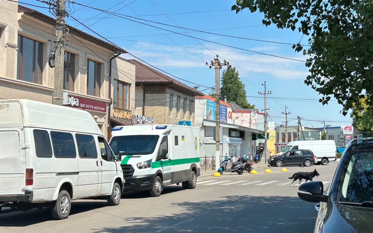 Тест: чи знаєте ви правила стоянок та зупинок?