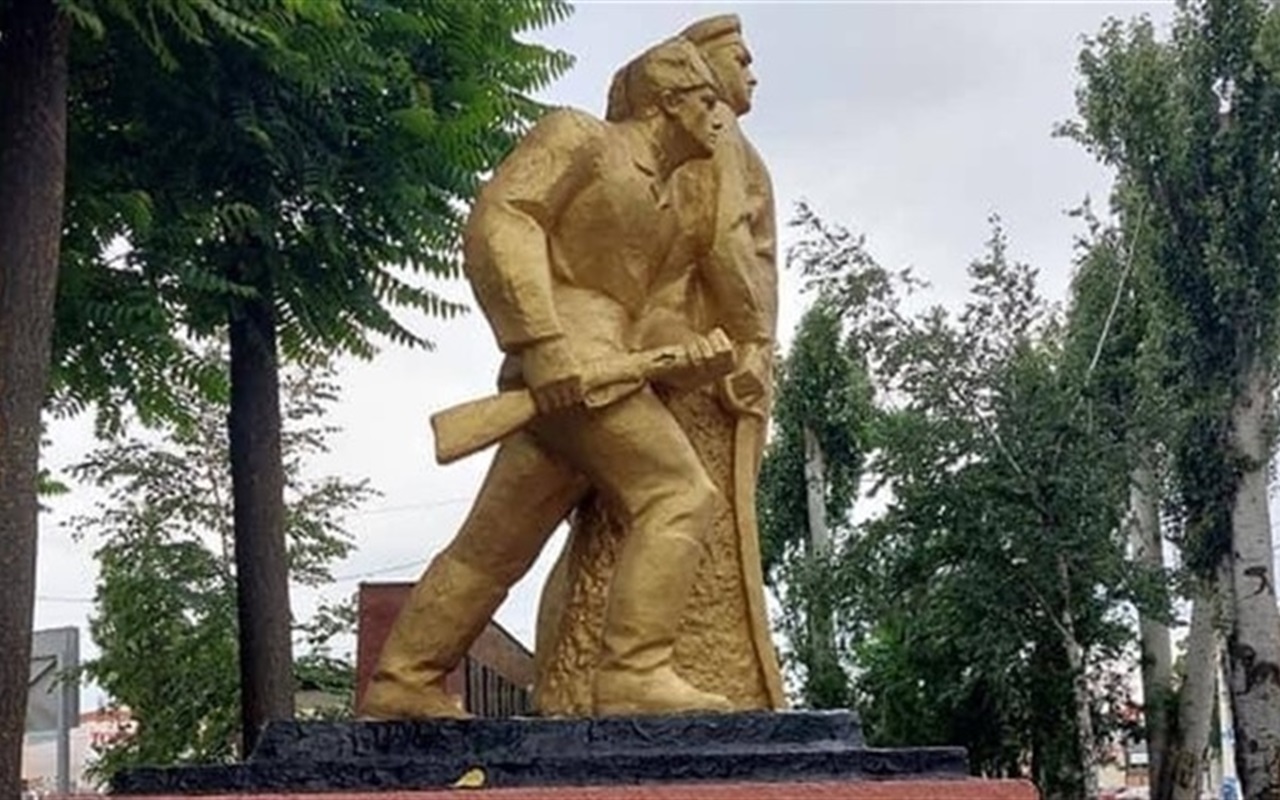 Тест: чи знаєте ви справжню історію пам’ятників Біляївки та громади?