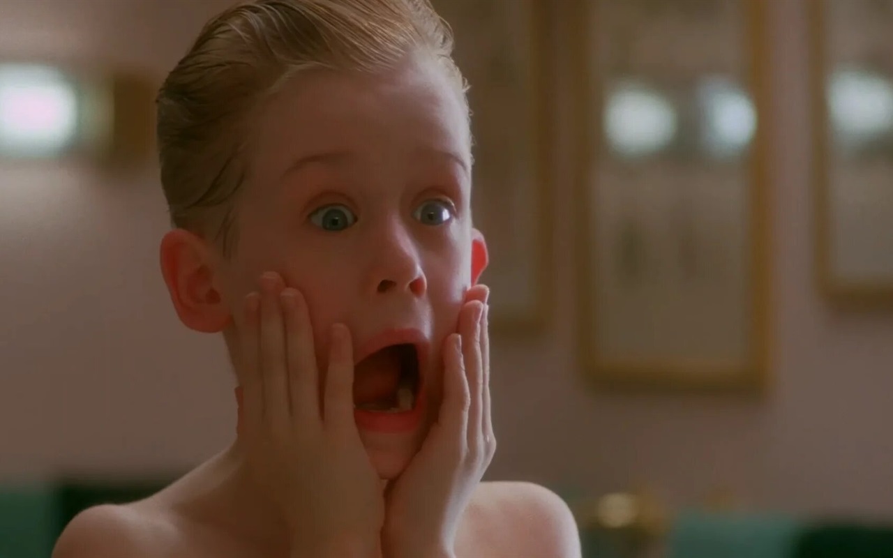 10 кадрів з фільмів