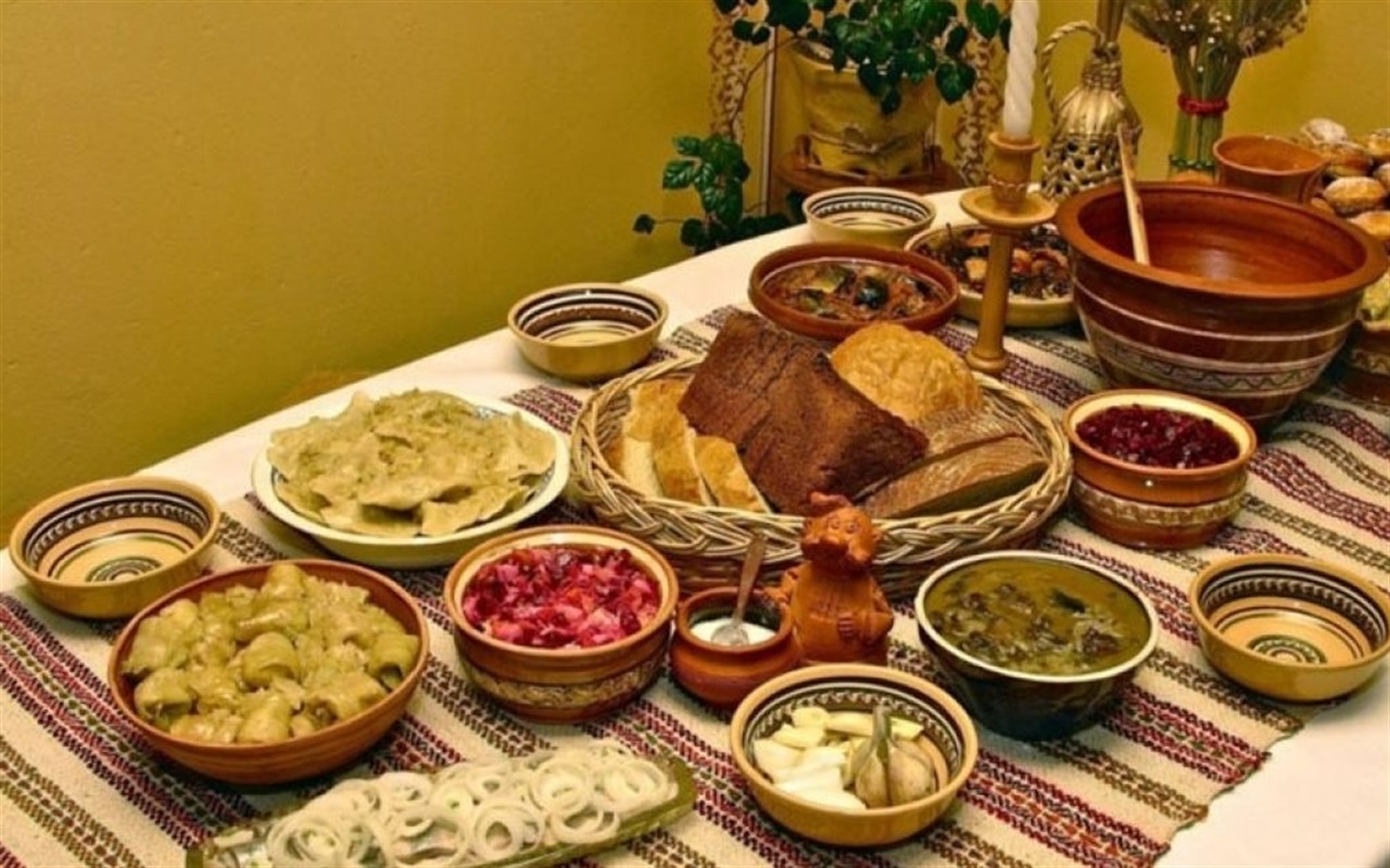 Ялинка, коляда і святкові страви: український тест