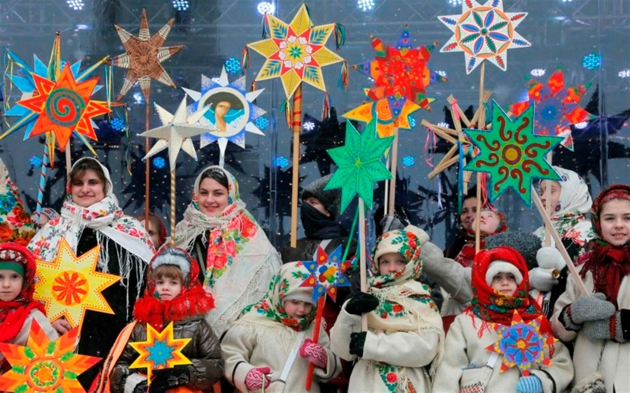 Ялинка, коляда і святкові страви: український тест