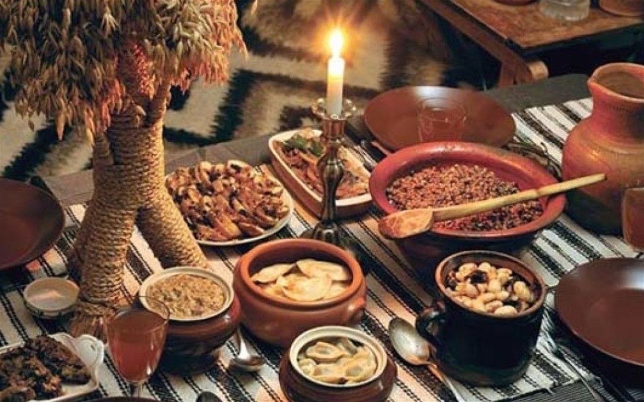 Ялинка, коляда і святкові страви: український тест