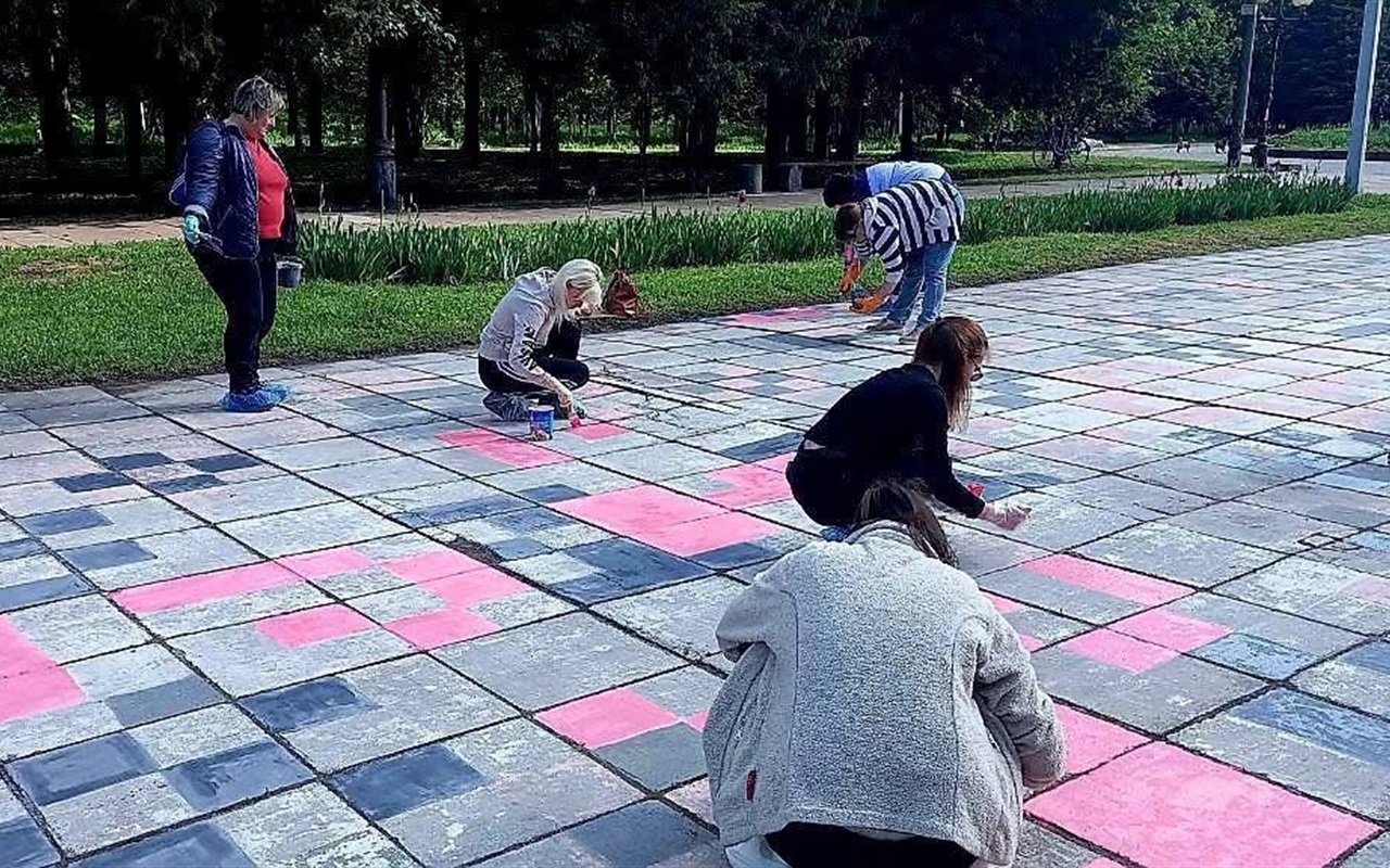 📸 Чи пам'ятаєш ці події у Жовтих Водах? Вгадай їх за фото!