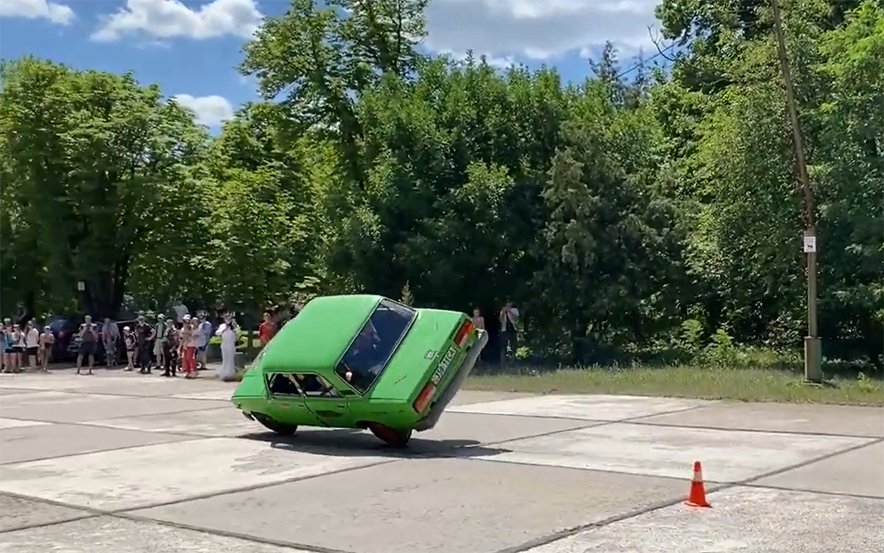 📸 Чи пам'ятаєш ці події у Жовтих Водах? Вгадай їх за фото!